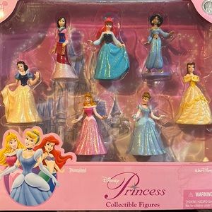 Disney Princess Collectible Figures
